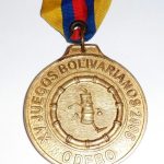 Bolivia celebra su primera medalla dorada en tiro deportivo gracias a la destacada actuación de Ana Karina García.​